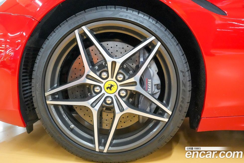 Ferrari California 2016