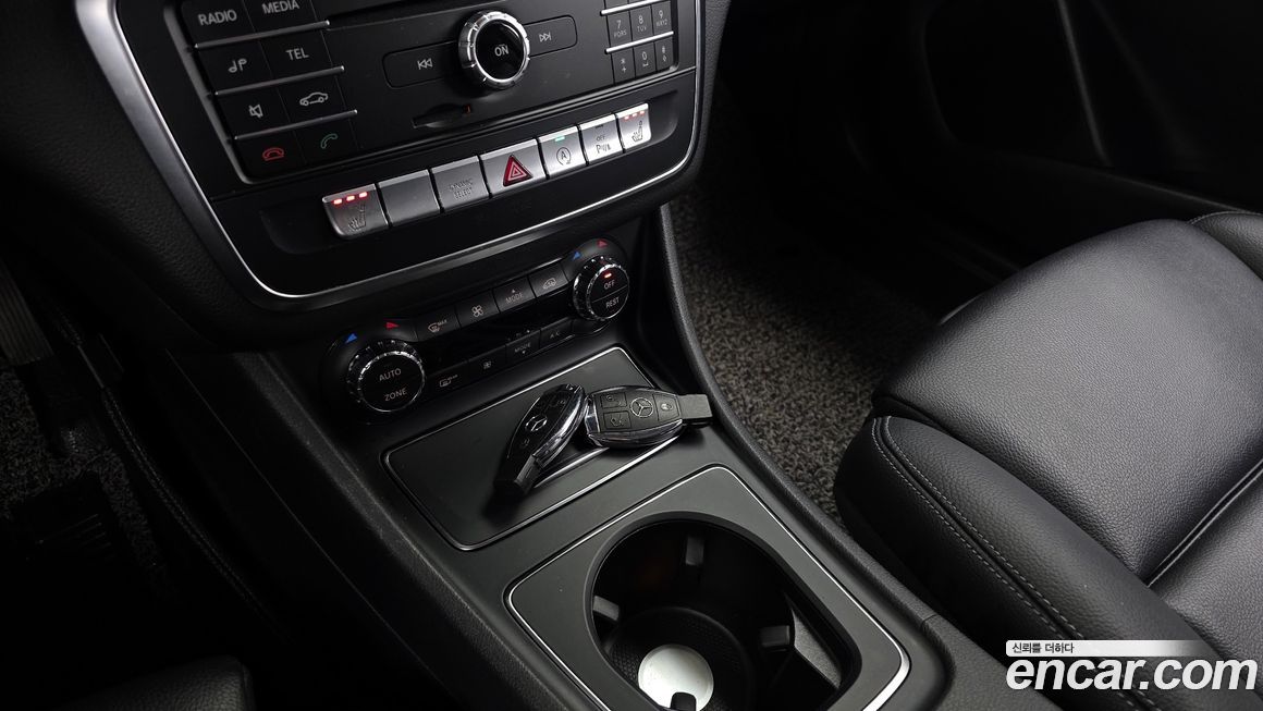 Mercedes-Benz GLA-Class 2019