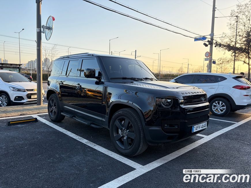 Land Rover Defender 2023