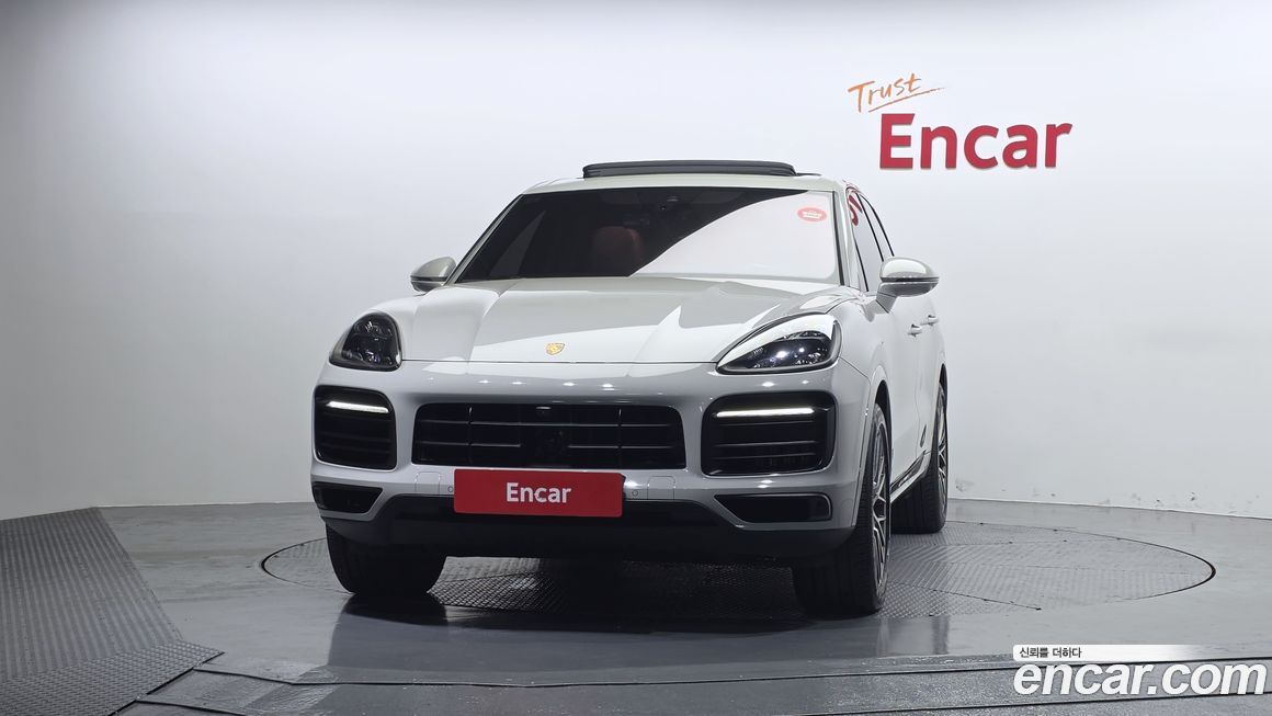 Porsche Cayenne 2023
