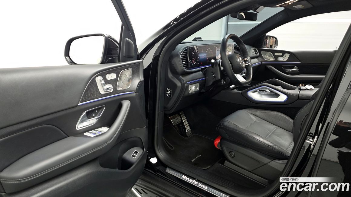 Mercedes-Benz GLE-Class 2025