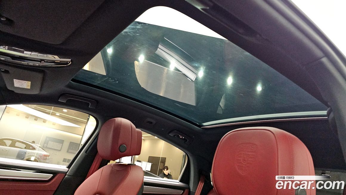 Porsche Cayenne 2023