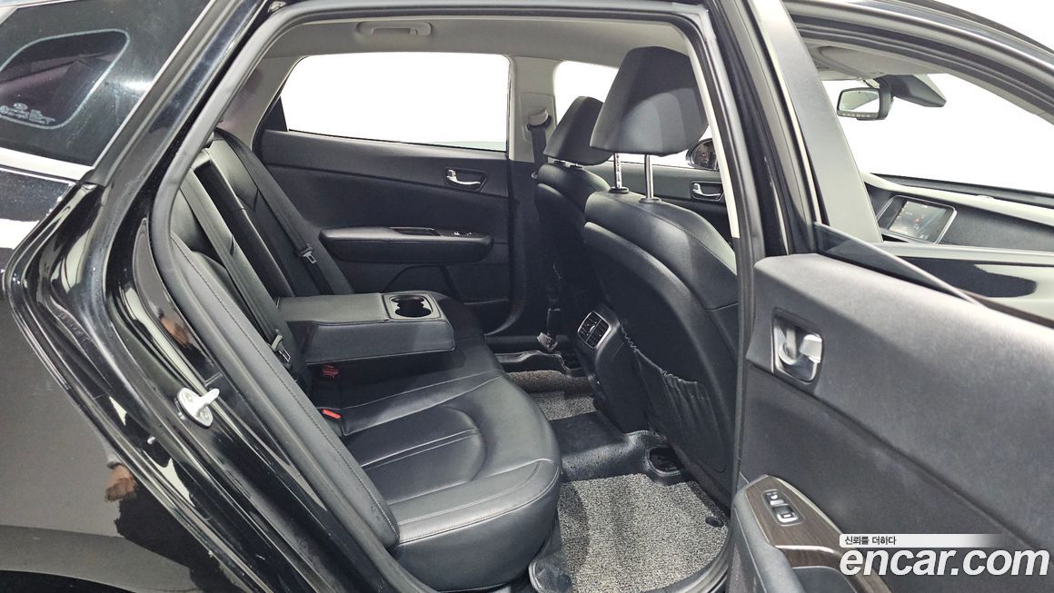 Kia K5 2019