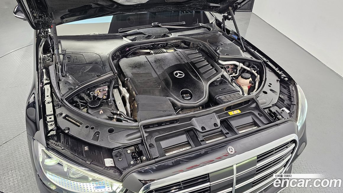 Mercedes-Benz S-Class 2022