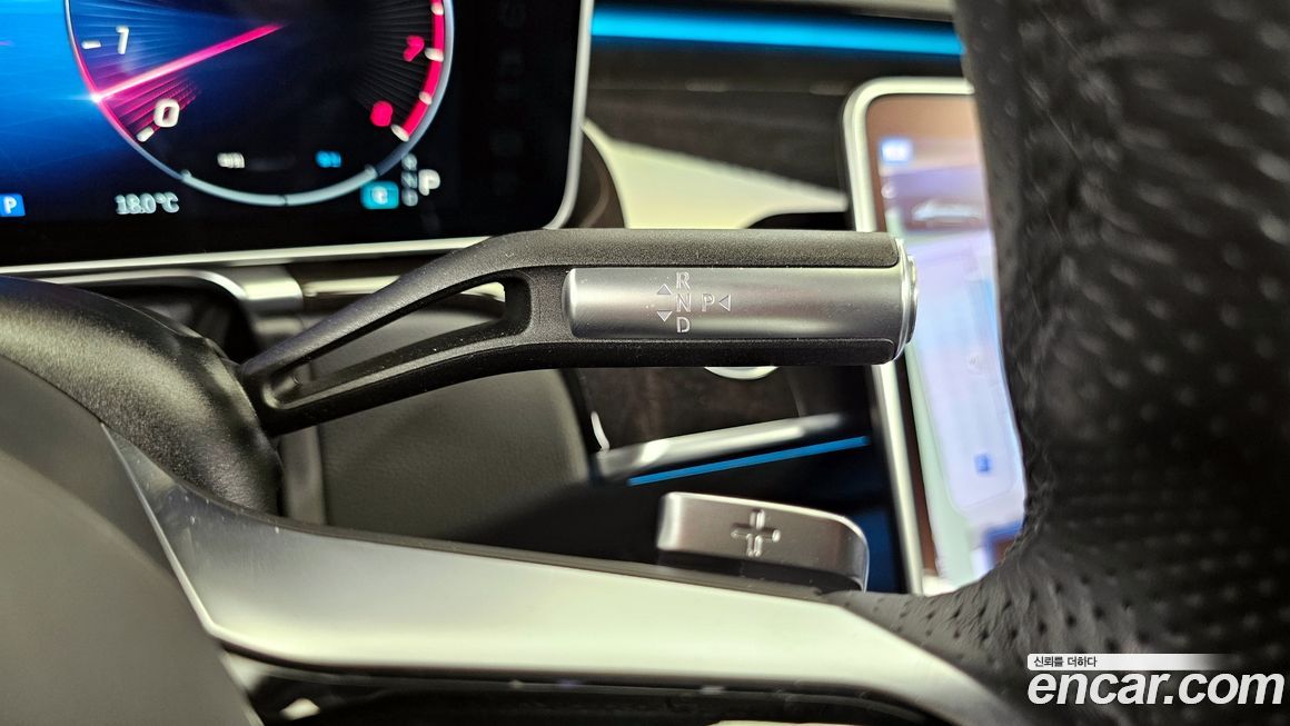 Mercedes-Benz S-Class 2022