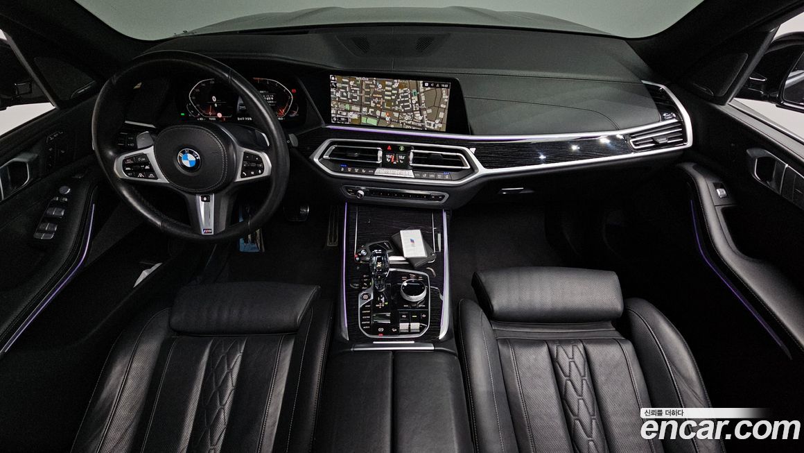 BMW X7 2021