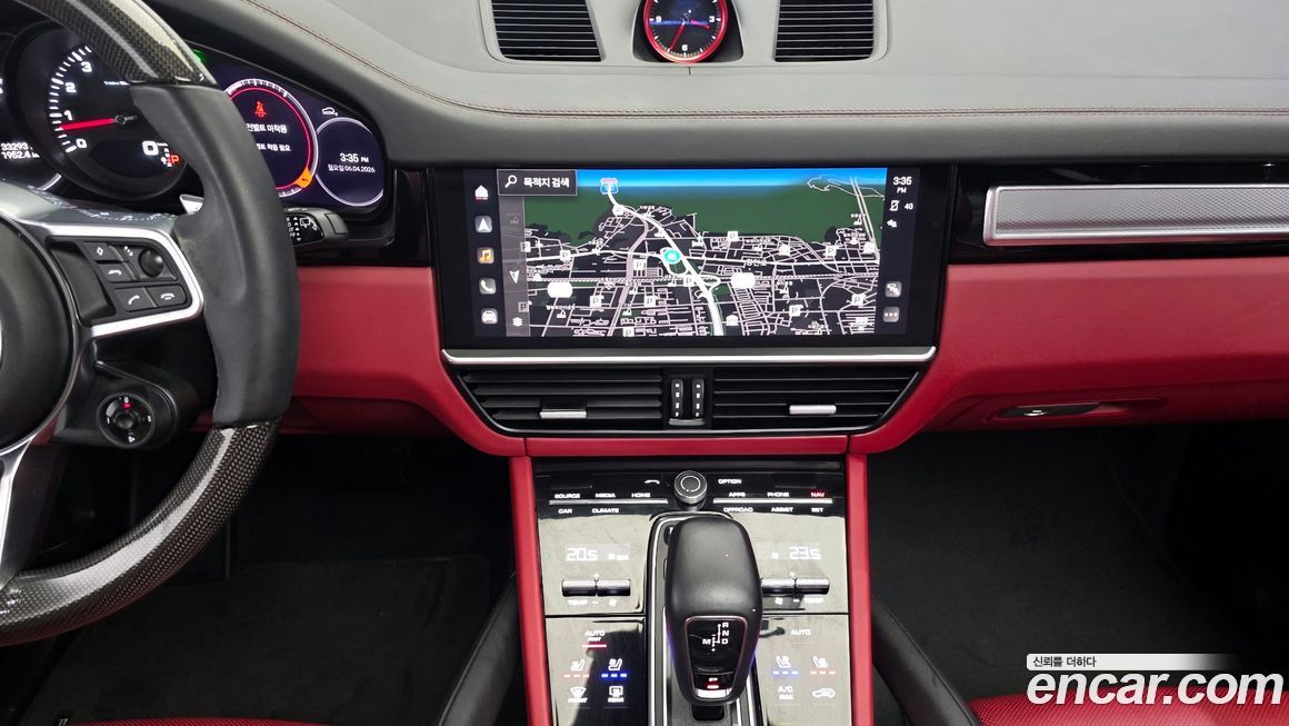 Porsche Cayenne 2023