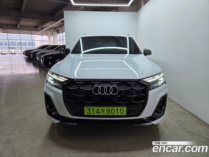 Audi Q7 2025