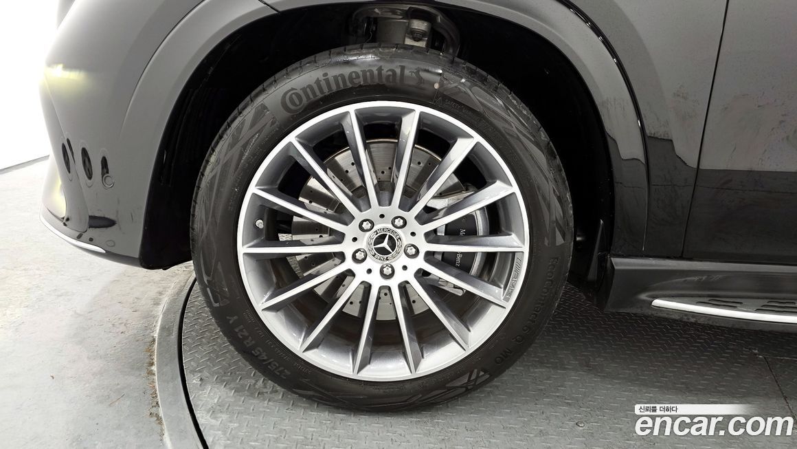 Mercedes-Benz GLE-Class 2025