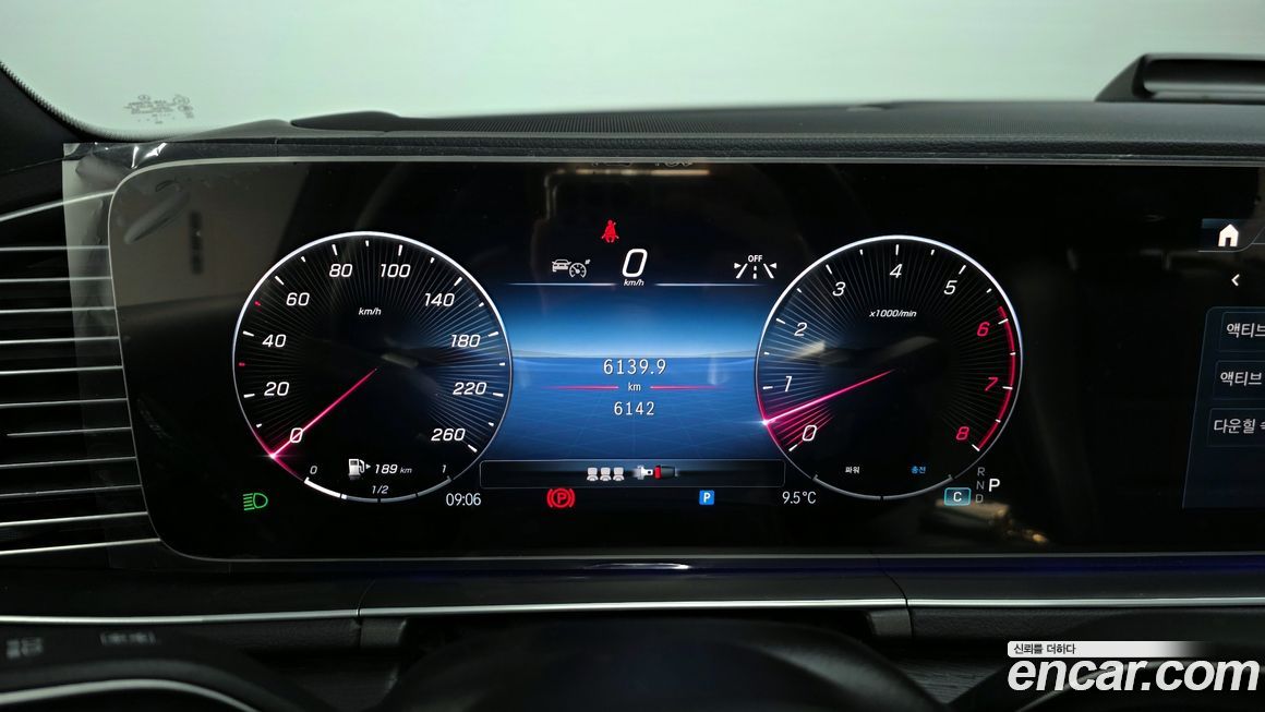 Mercedes-Benz GLE-Class 2025