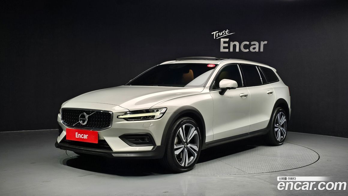 Volvo V60 2021