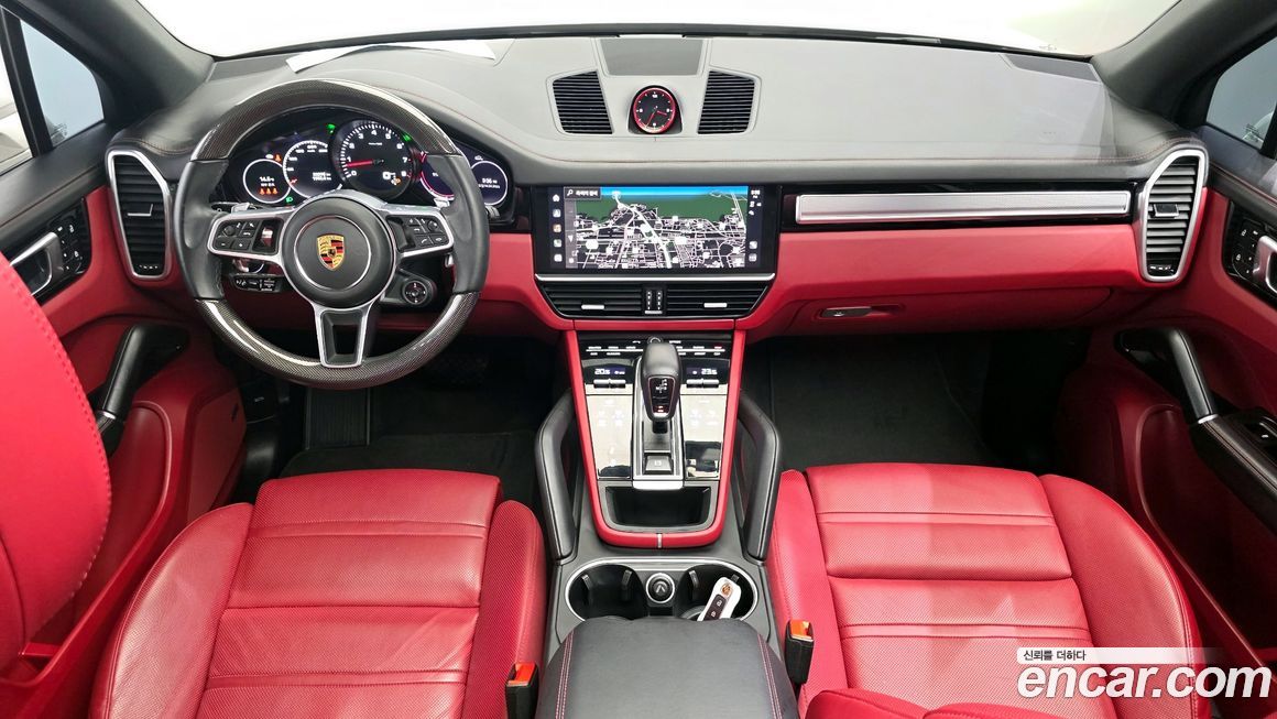 Porsche Cayenne 2023