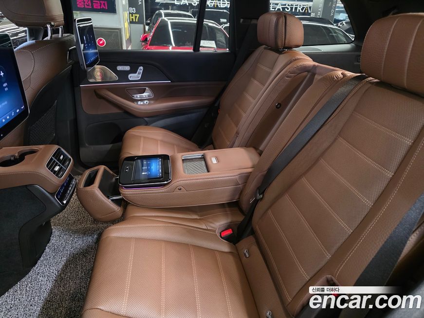 Mercedes-Benz GLS-Class 2024