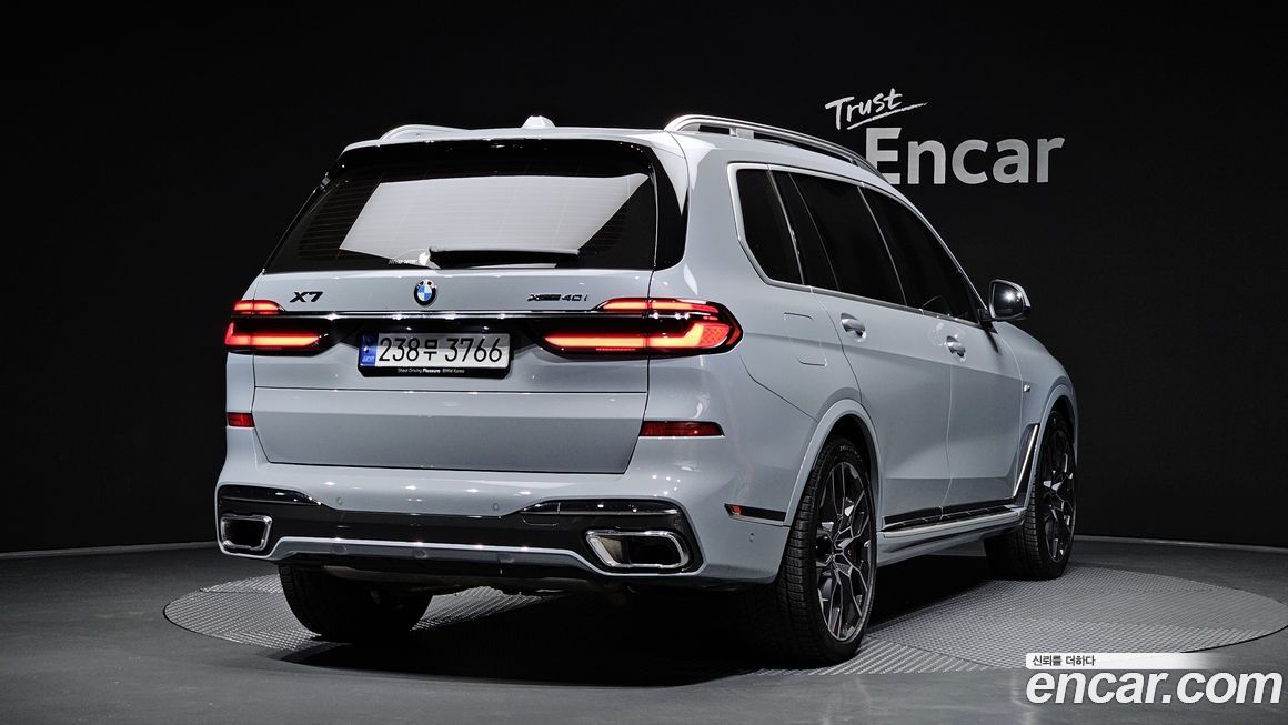 BMW X7 2024