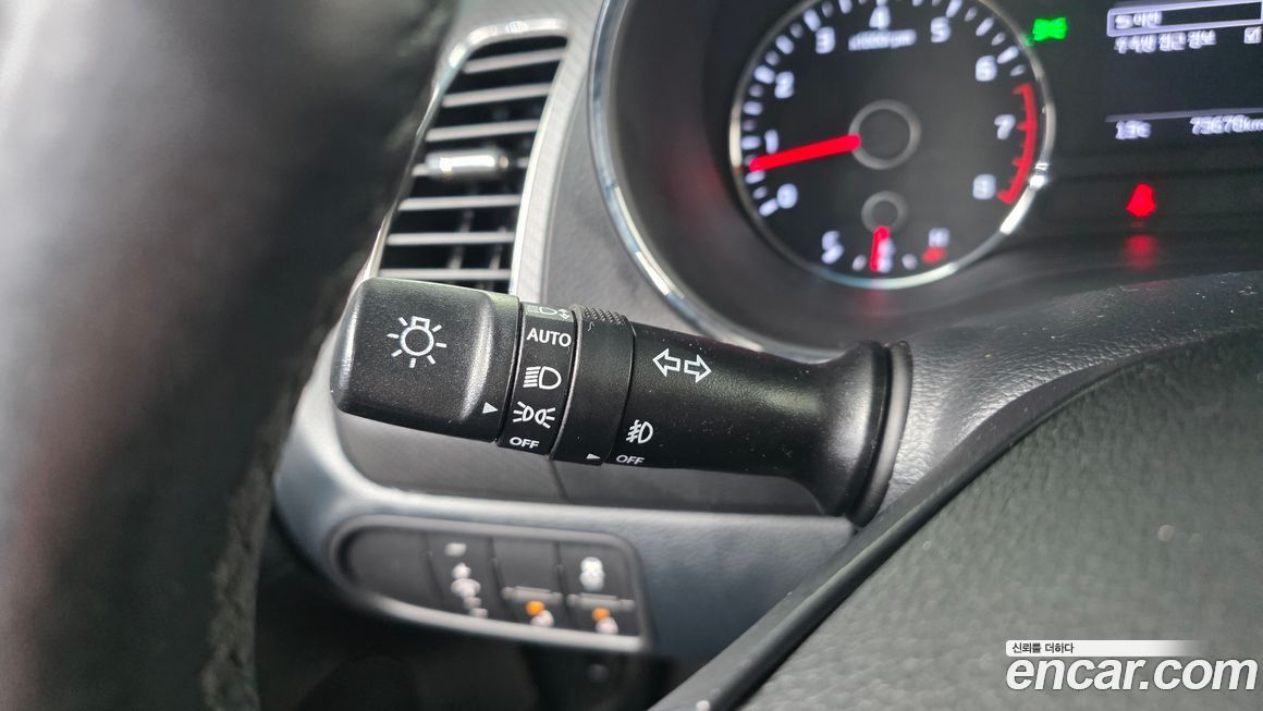 Kia K3 2016