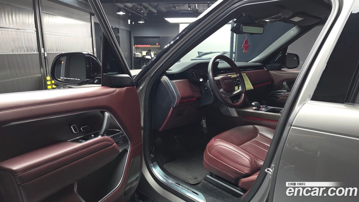 Land Rover Range Rover 2023