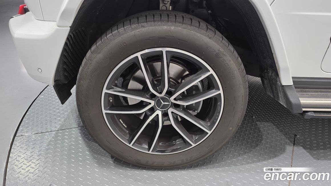 Mercedes-Benz G-Class 2025