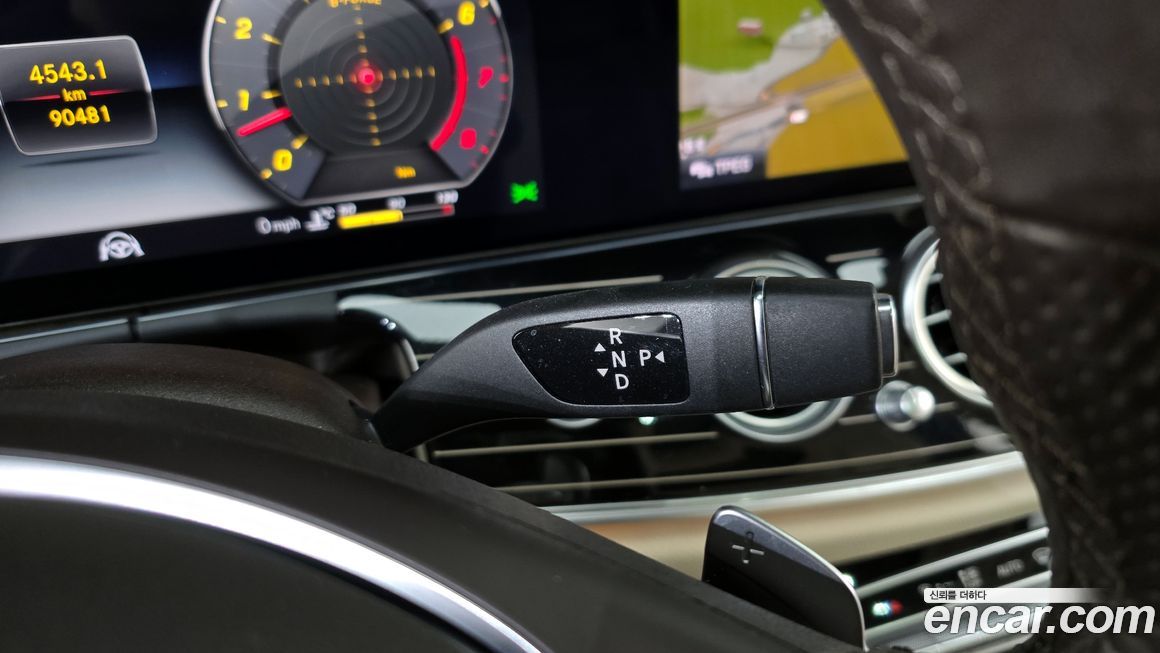 Mercedes-Benz E-Class 2018