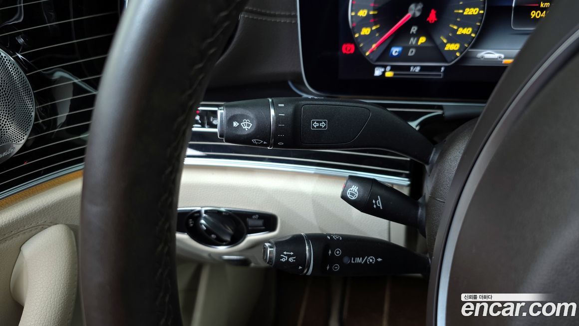 Mercedes-Benz E-Class 2018