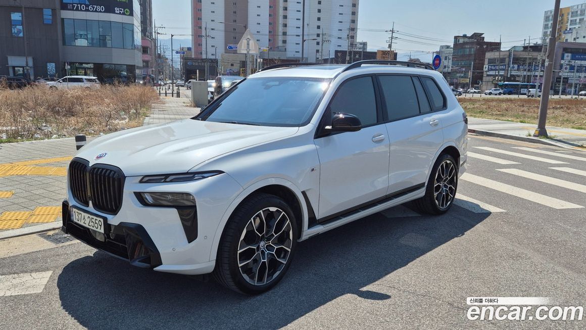 BMW X7 2024