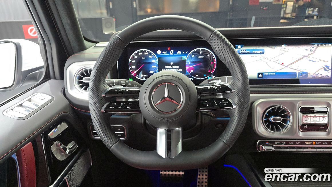 Mercedes-Benz G-Class 2025