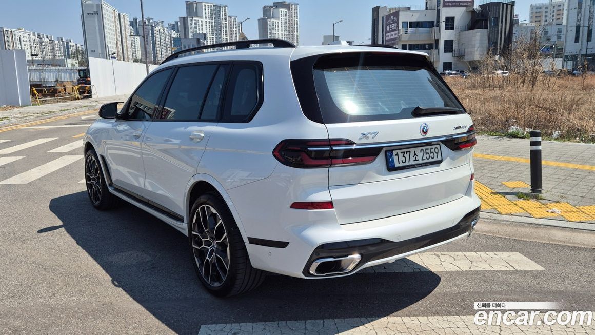 BMW X7 2024