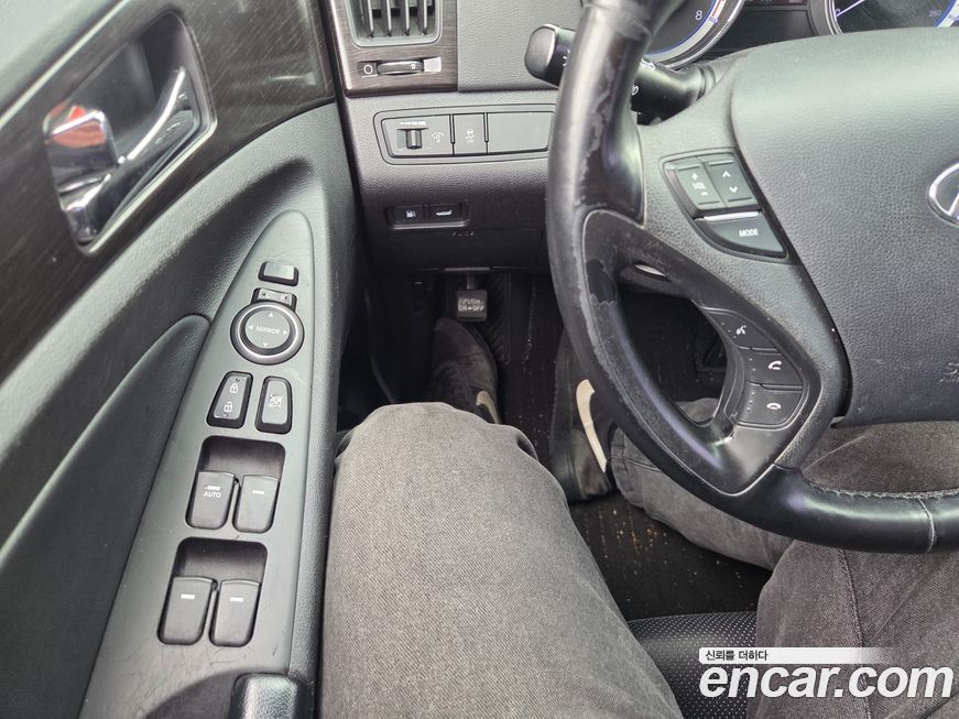 Hyundai Sonata 2013