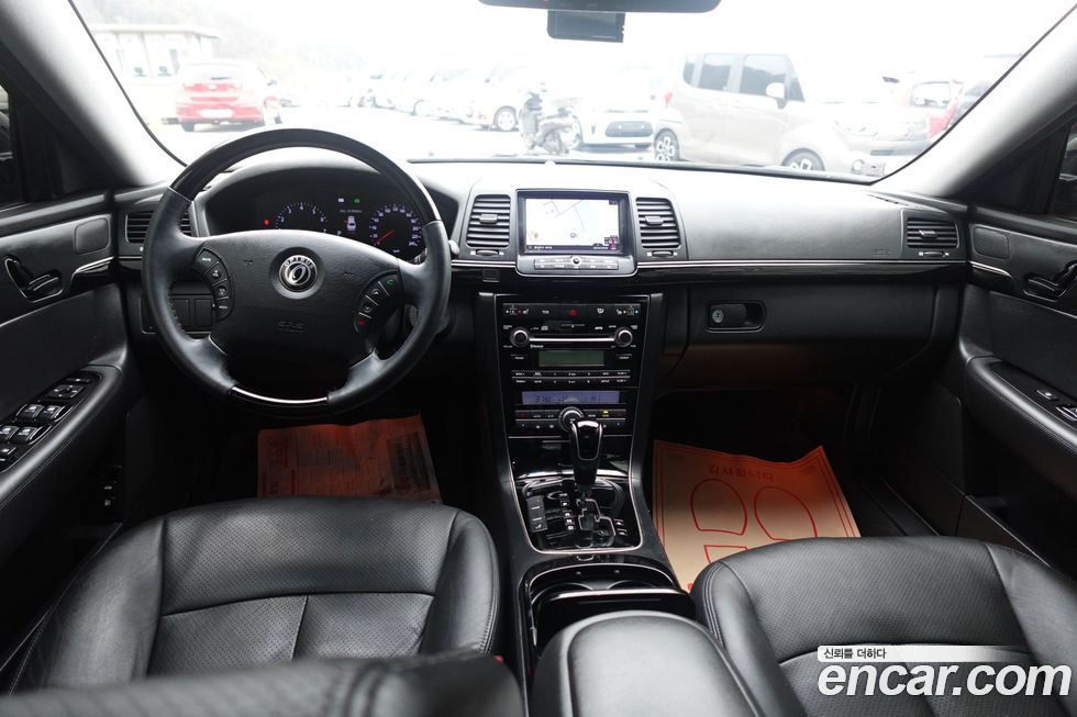 Kia OPIRUS 2010