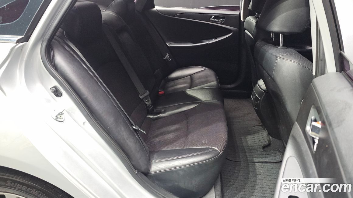 Hyundai Sonata 2013