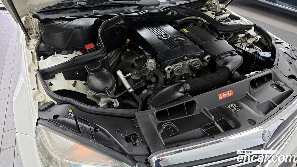 Mercedes-Benz C-Class 2010