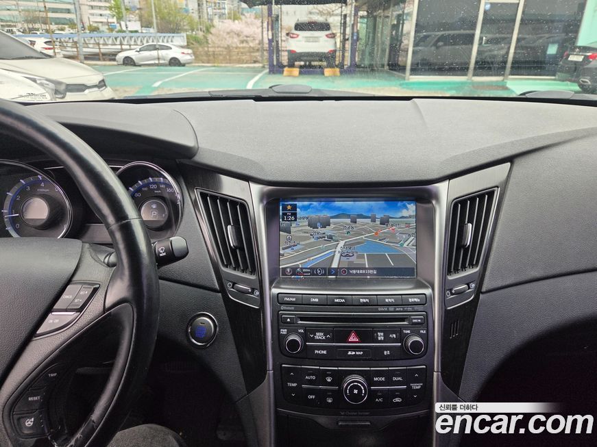 Hyundai Sonata 2013