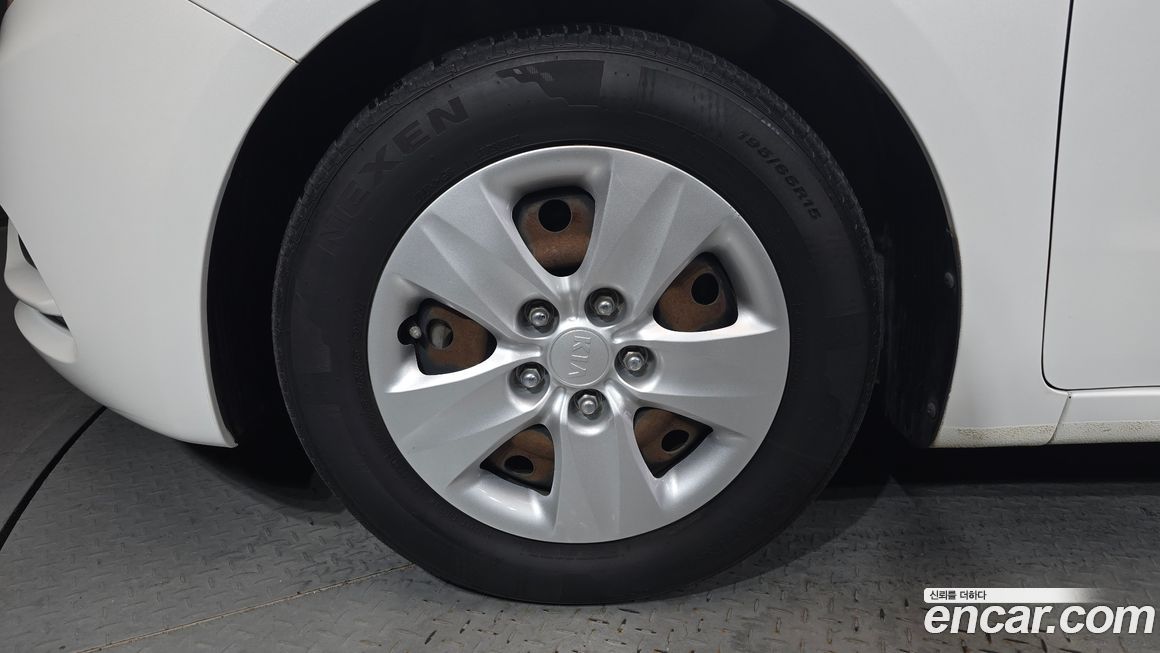 Kia K3 2015