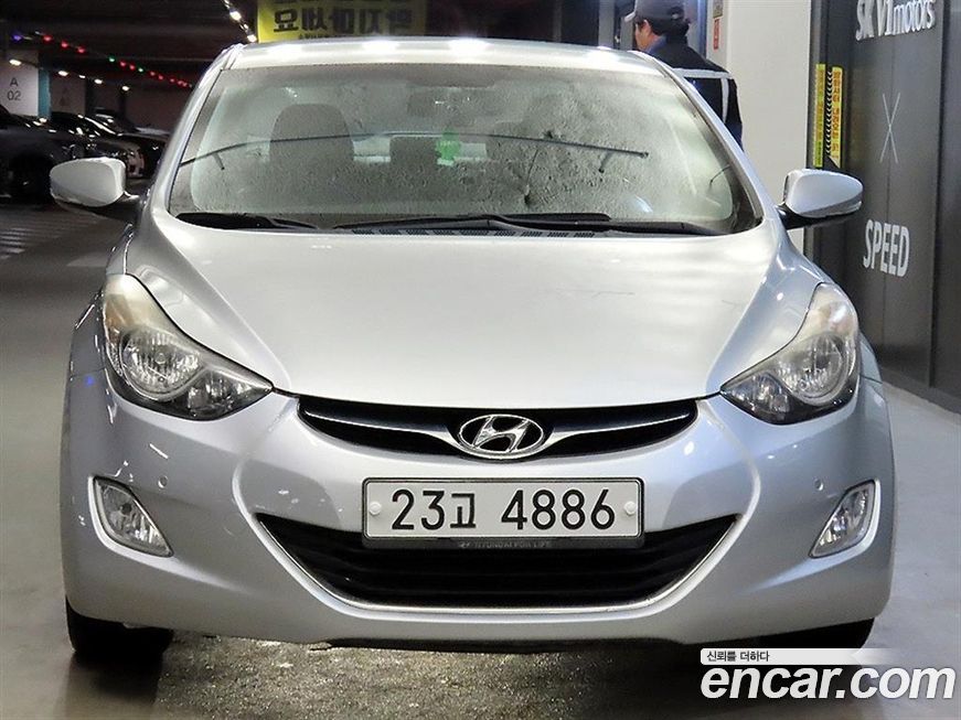 Hyundai AVANTE 2013