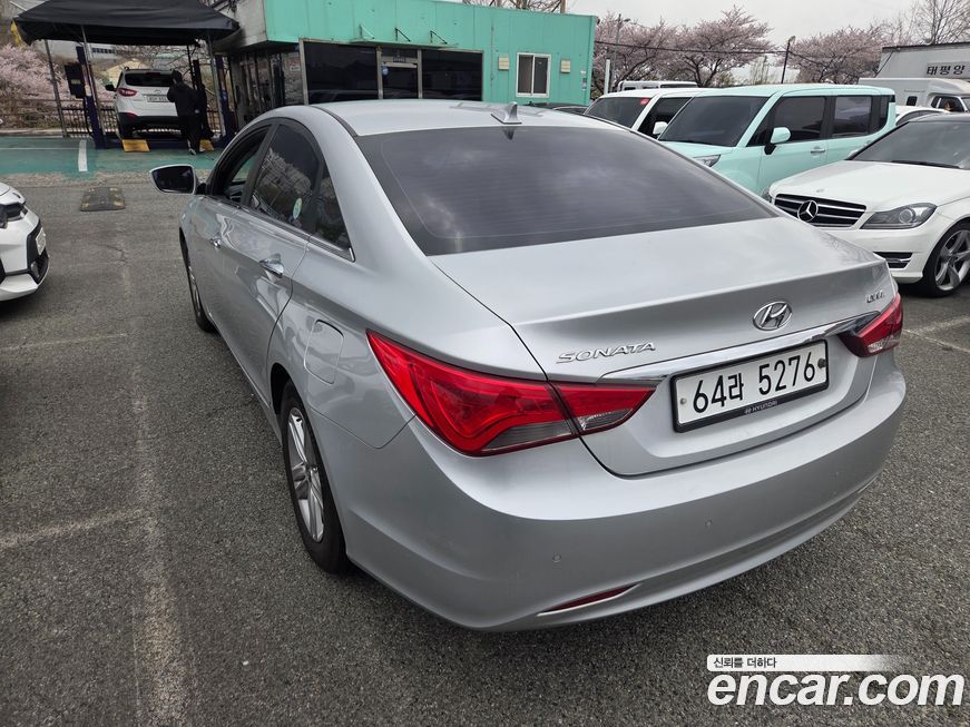 Hyundai Sonata 2013