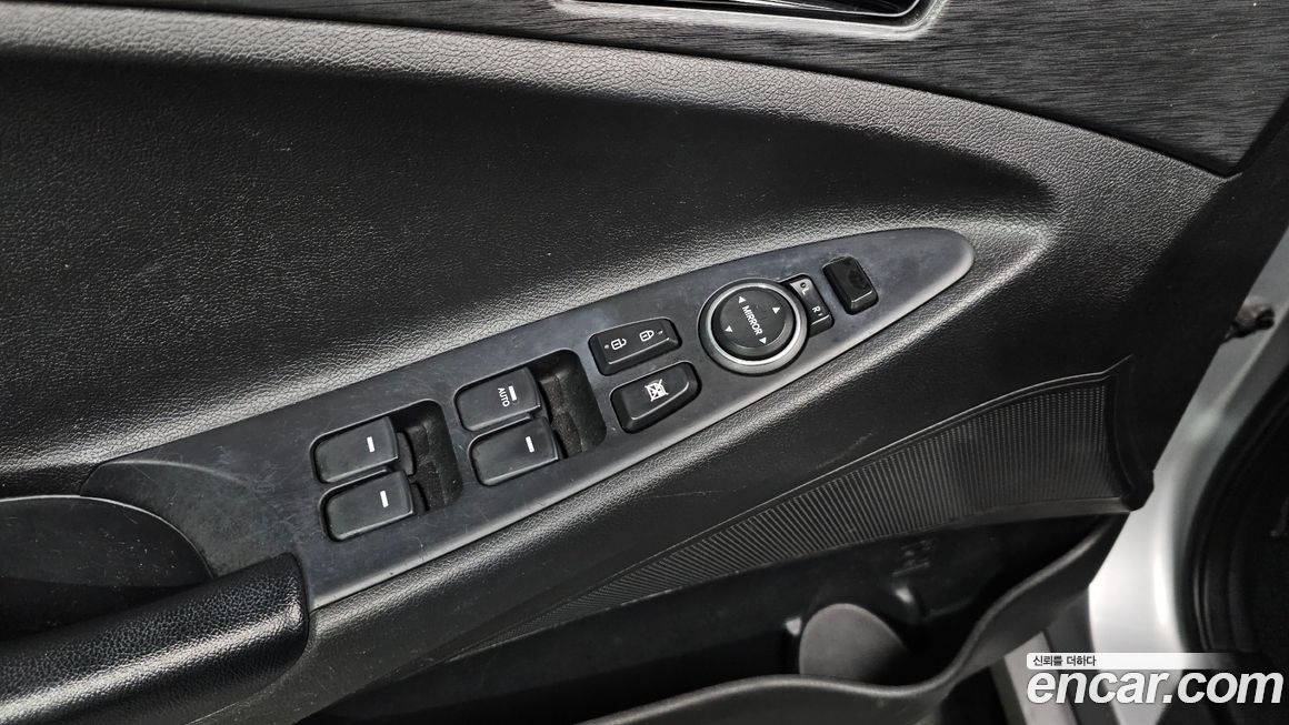 Hyundai Sonata 2013