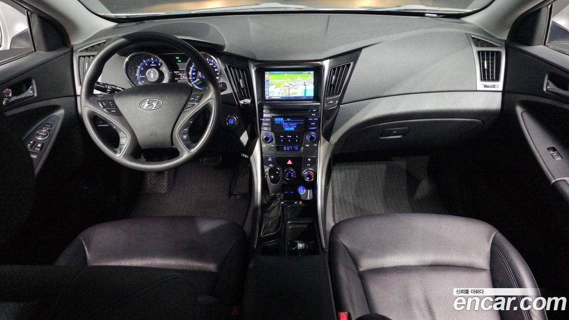 Hyundai Sonata 2013
