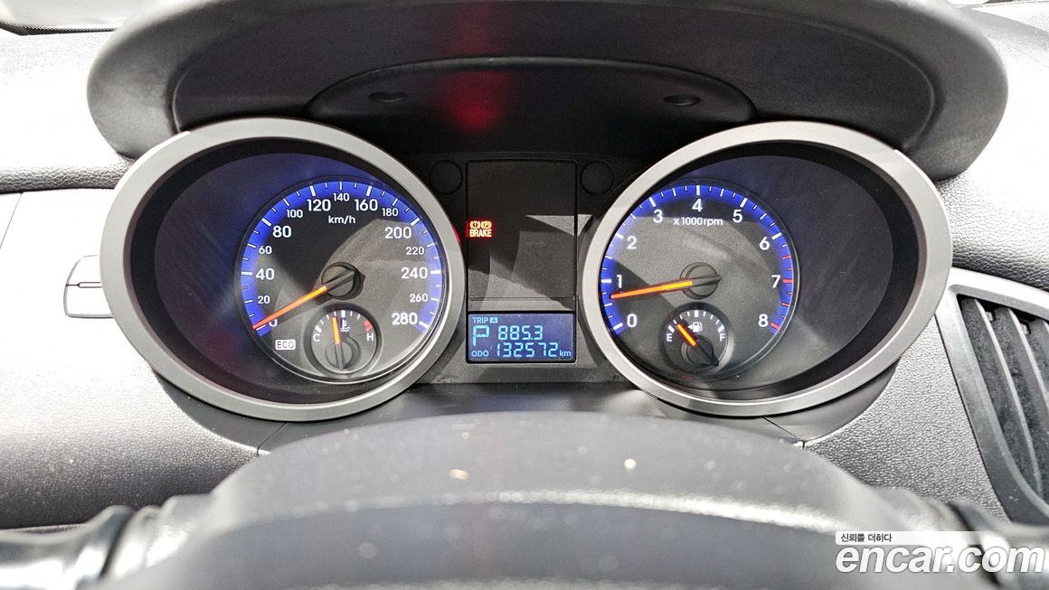 Hyundai Genesis 2010