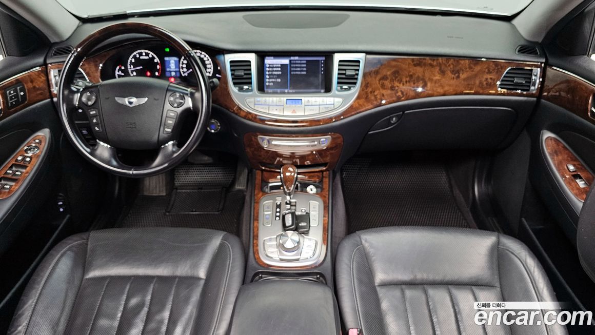 Hyundai Genesis 2008