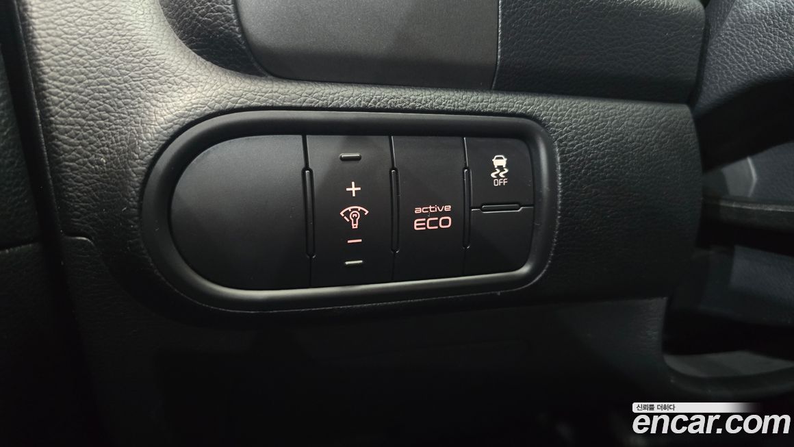 Kia K3 2015