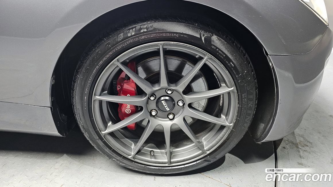 Hyundai Genesis 2010