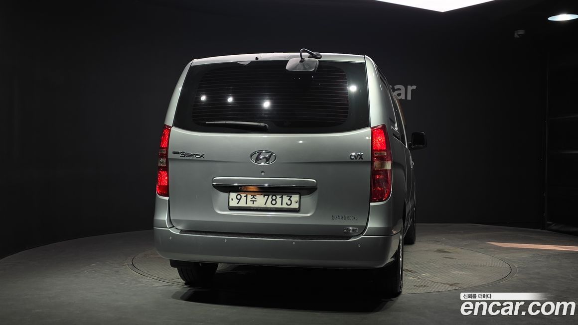 Hyundai Starex 2013