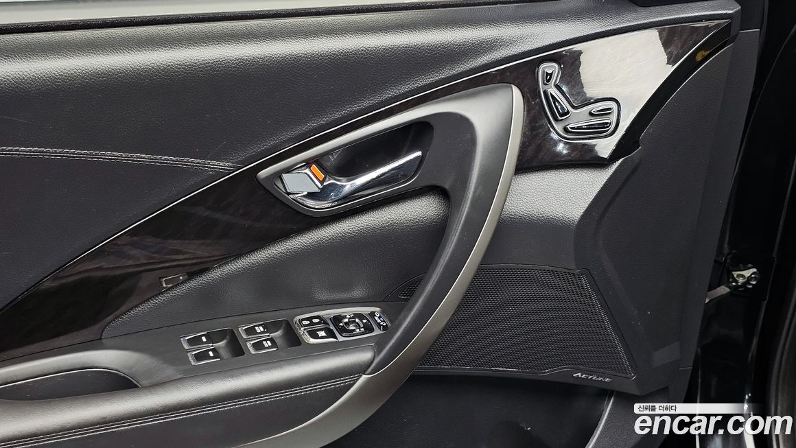 Hyundai Grandeur 2016