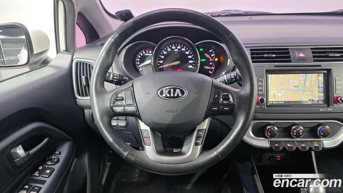 Kia pride 2016
