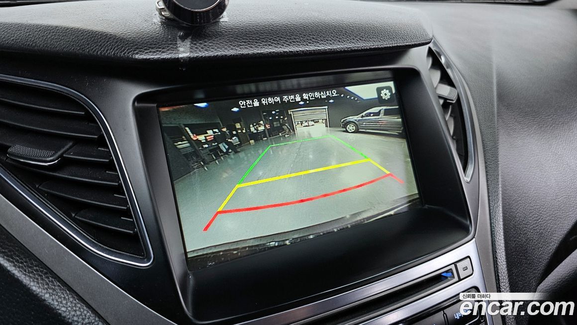 Hyundai Grandeur 2016
