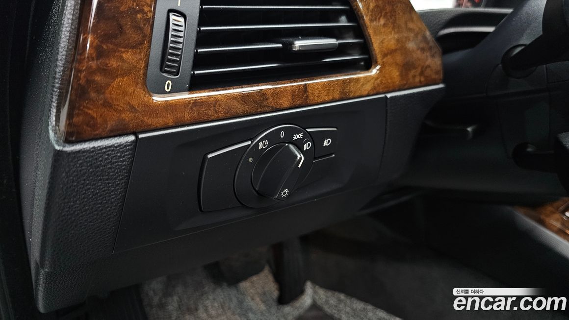 BMW 3-Series 2008