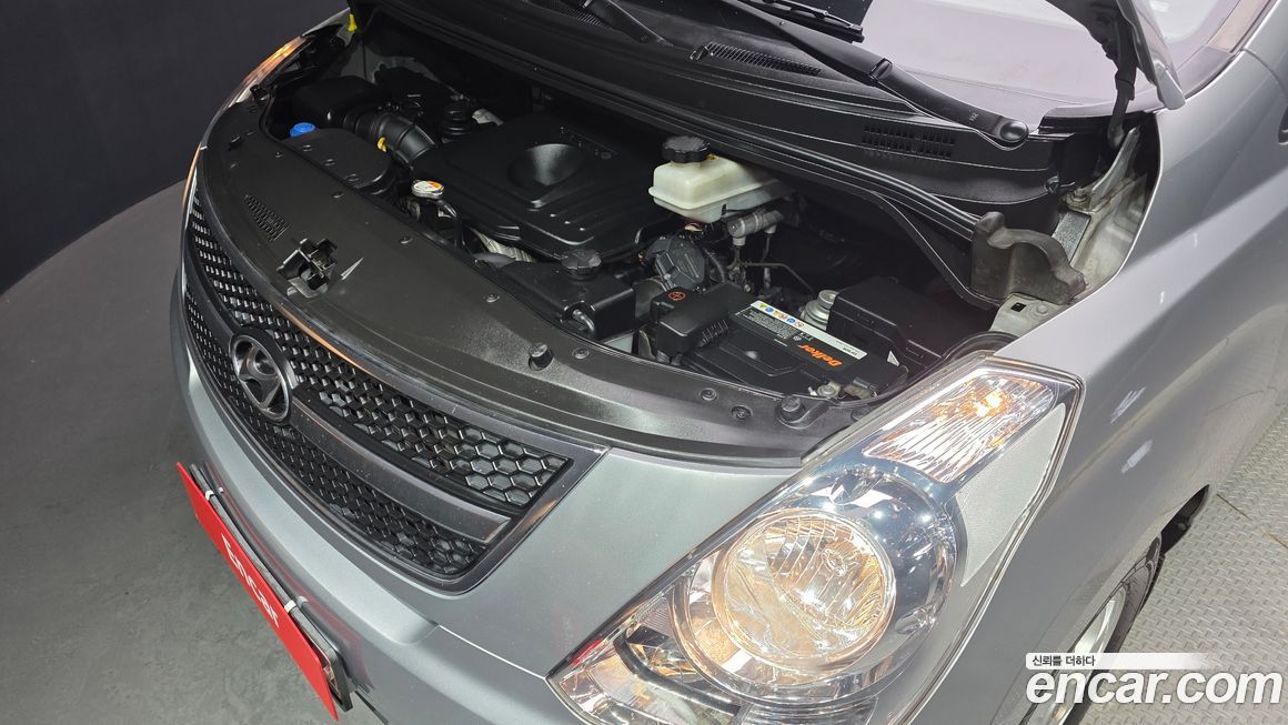 Hyundai Starex 2013