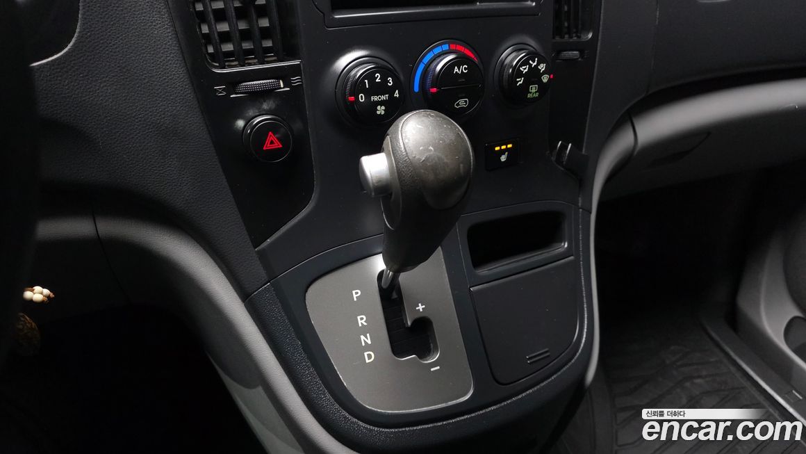 Hyundai Starex 2013