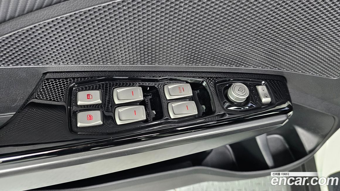 KG_Mobility_Ssangyong TIBOLI 2017