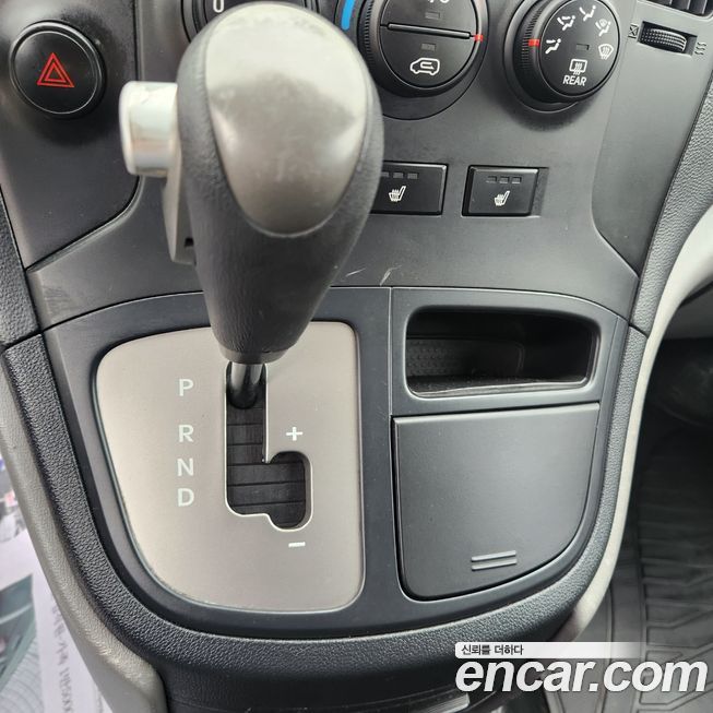 Hyundai Starex 2013