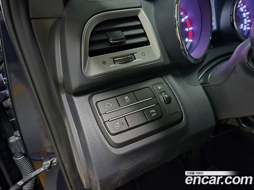 KG_Mobility_Ssangyong TIBOLI 2015